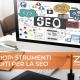 Schermo di computer con grafica dedicata alla SEO e testo su banda arancione: 'I migliori strumenti gratuiti per la SEO' dell'agenzia Zag Comunicazione